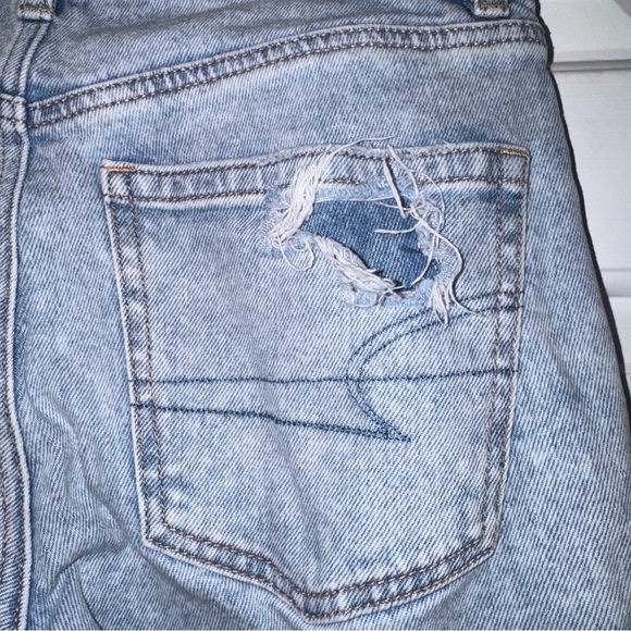 American Eagle Light Wash super high rise ankle straight distressed jeans 0P - Picture 12 of 16